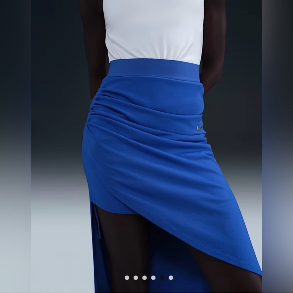 Nike Serena Williams Design Crew
Women's High-Waisted Maxi Skirt Size Medium